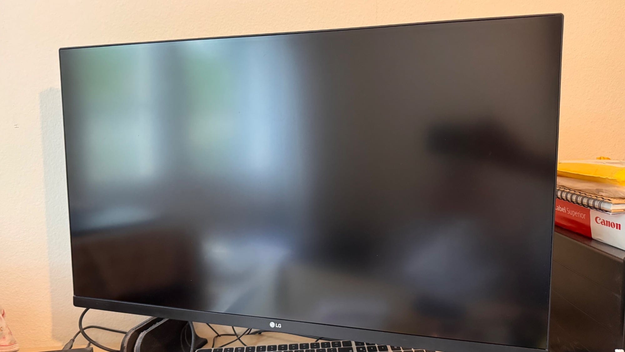 Immagine prodotto LG UltraFine 32UN880-B (3840 x 2160 pixel, 31.50")