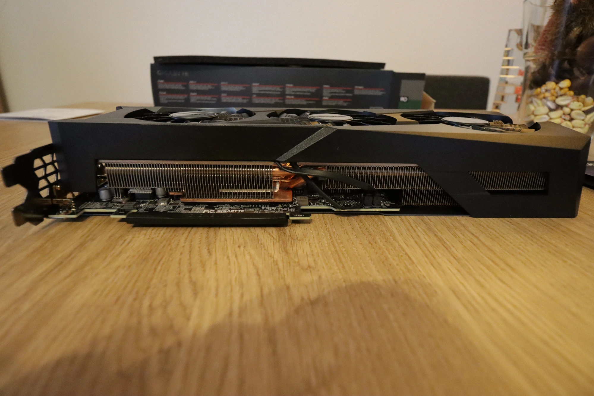 Produktbild Gigabyte GeForce RTX 3070 Ti Gaming OC (8 GB)