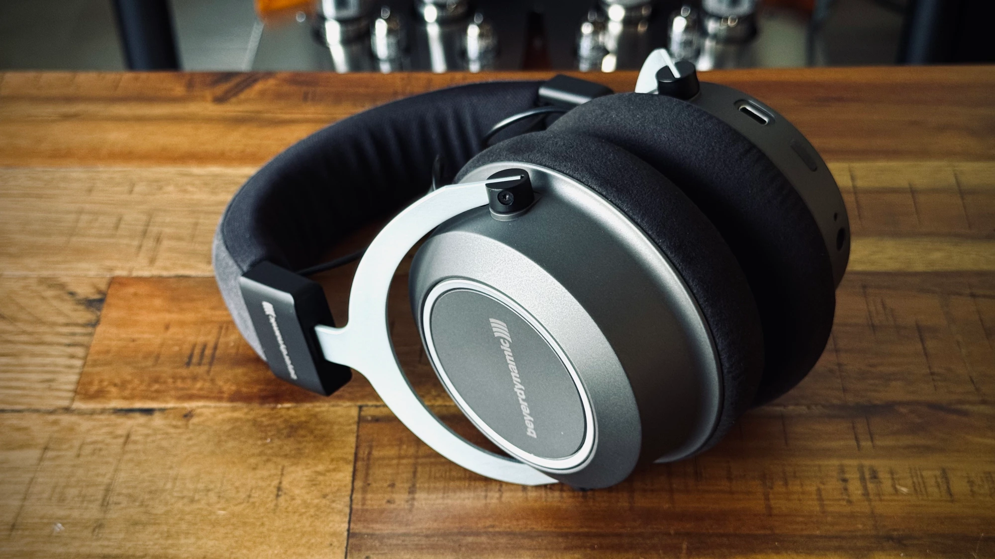 Immagine prodotto Beyerdynamic Amiron senza fili (Nessuna soppressione del rumore, 30 h, Cablato, Senza fili)
