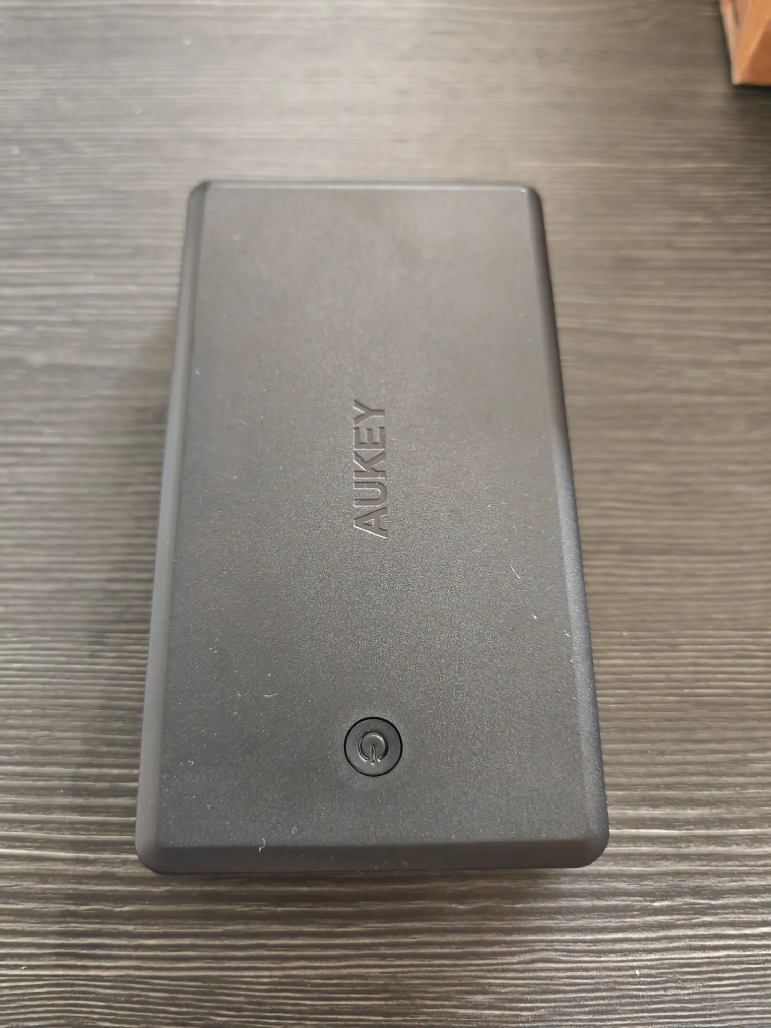 Produktbild Aukey Powerbank PB-Y7 (30000 mAh, 111 Wh)