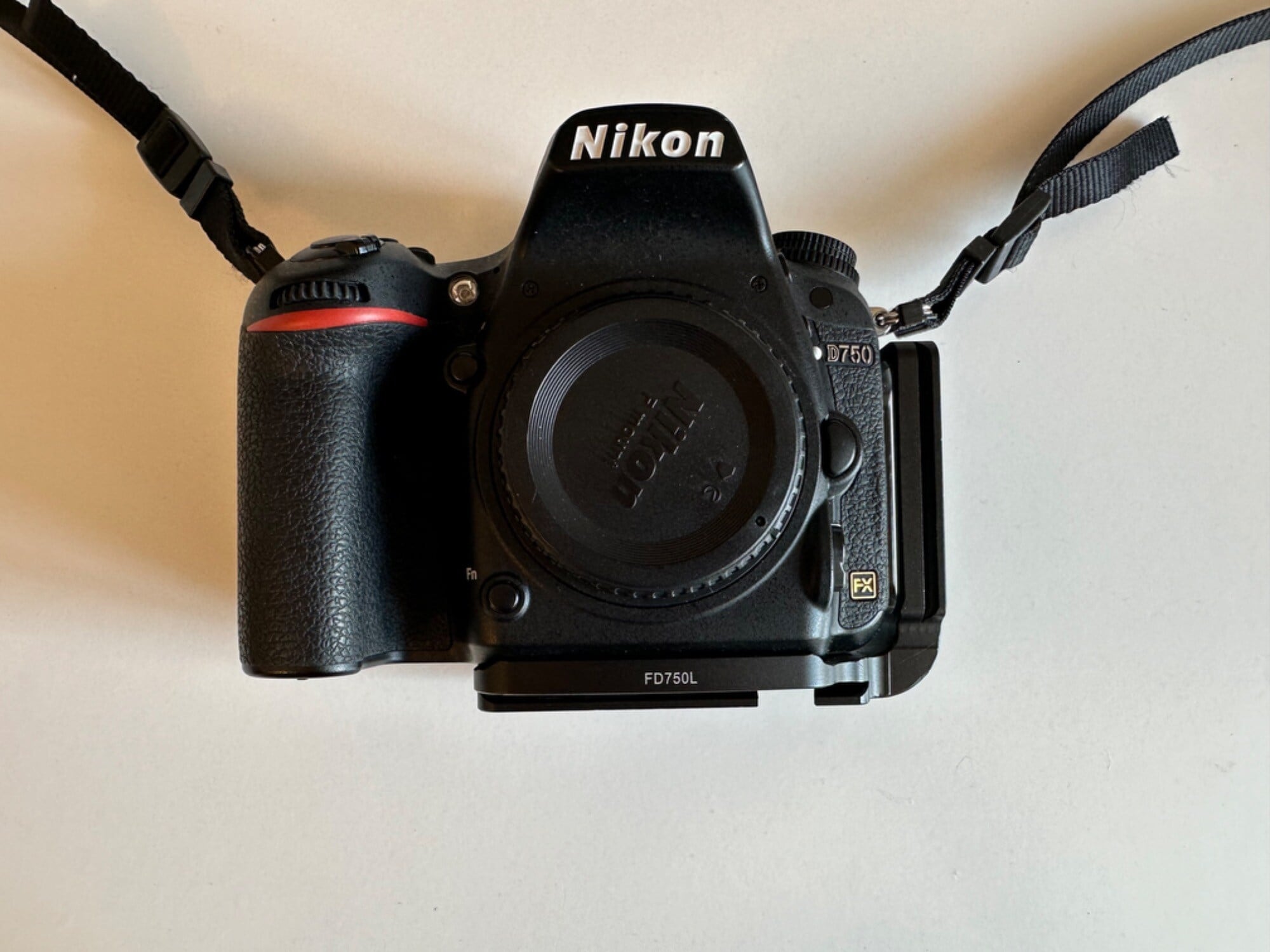Image du produit Nikon Boîtier D750 (24.30 Mpx, Plein format)
