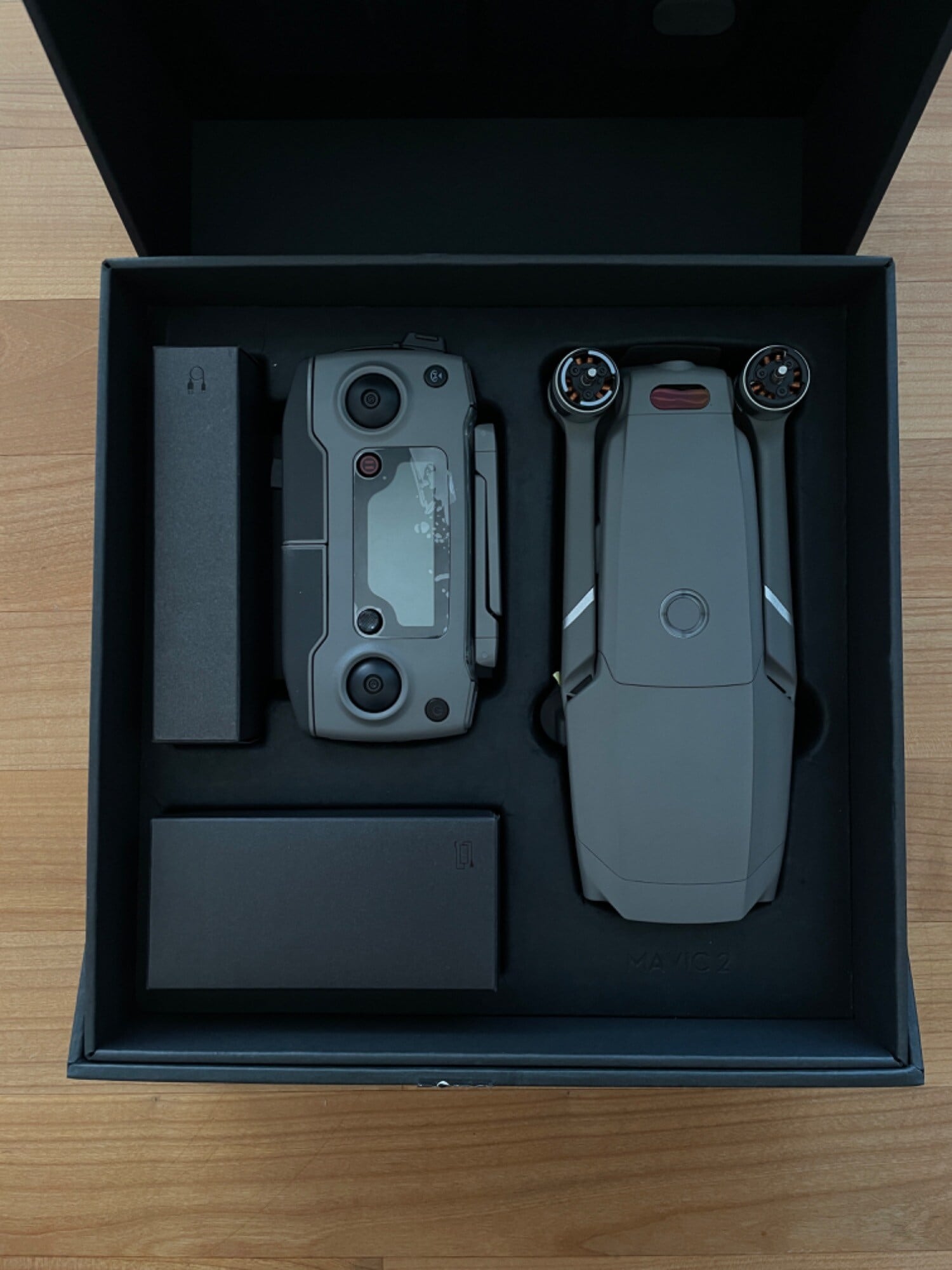 Produktbild DJI Mavic 2 Pro (31 min, 907 g, 20 Mpx)