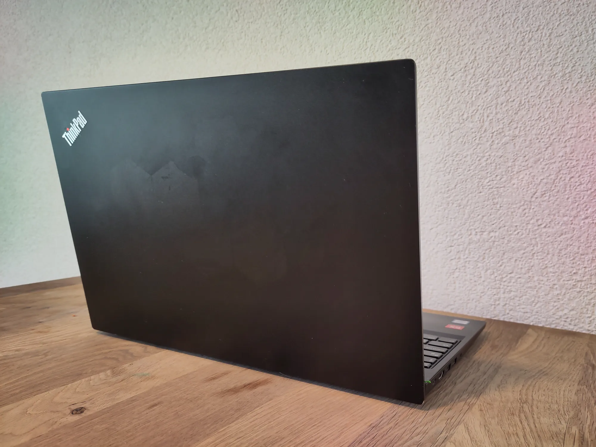 Produktbild Lenovo ThinkPad E580 (15.60", Intel Core i7-8550U, 32 GB, 512 GB, CH)