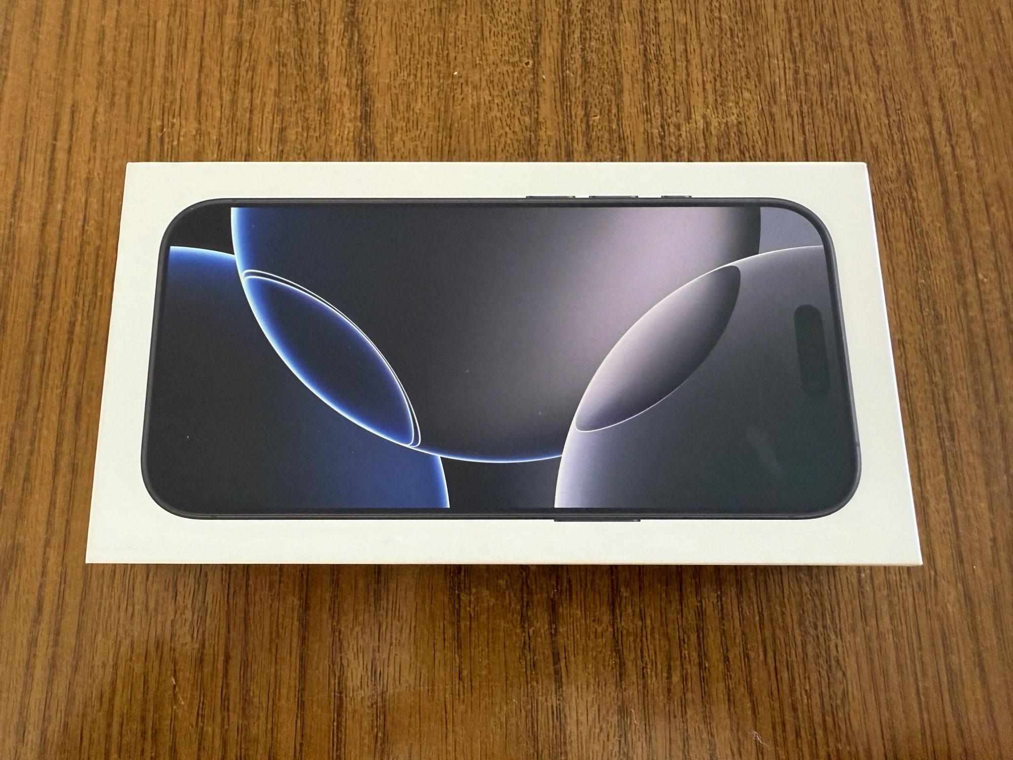 Actual product image Apple iPhone 15 Pro (256 GB, Natural Titanium, 6.10", SIM + eSIM, 48 Mpx, 5G)