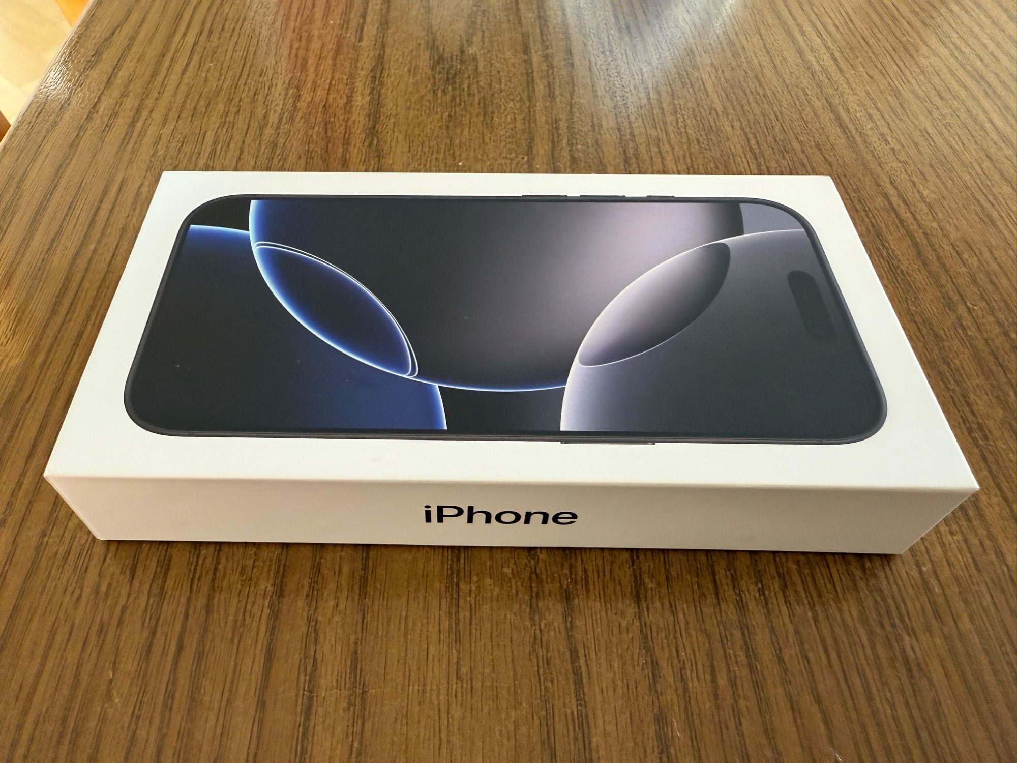 Actual product image Apple iPhone 15 Pro (256 GB, Natural Titanium, 6.10", SIM + eSIM, 48 Mpx, 5G)