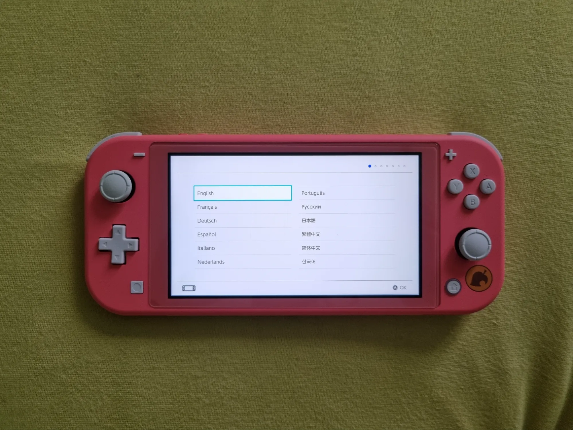 Immagine prodotto Nintendo Switch Lite Animal Crossing: New Horizons Isabelle Aloha Edition