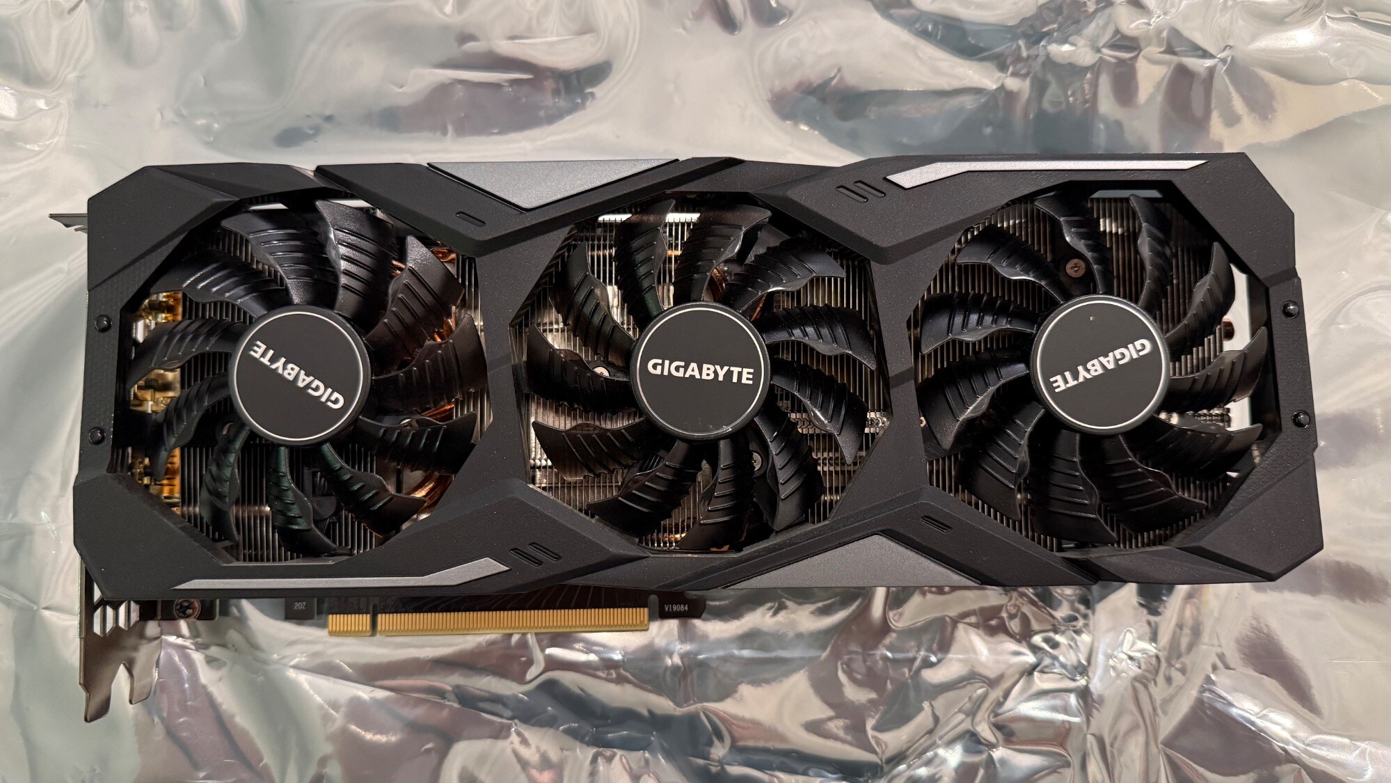 Actual product image Gigabyte GeForce RTX 2070S Gaming OC (8 GB)