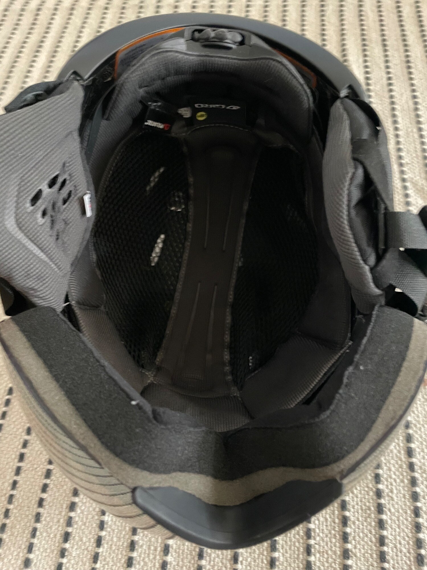 Actual product image Giro Vue MIPS (55.5 - 59 cm, M)