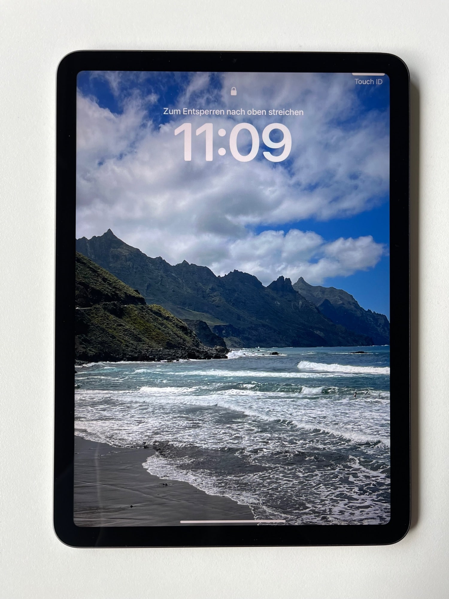 Image du produit Apple iPad Air 2022 (5. Gen) (WLAN uniquement, 10.90", 64 Go, Space grey)