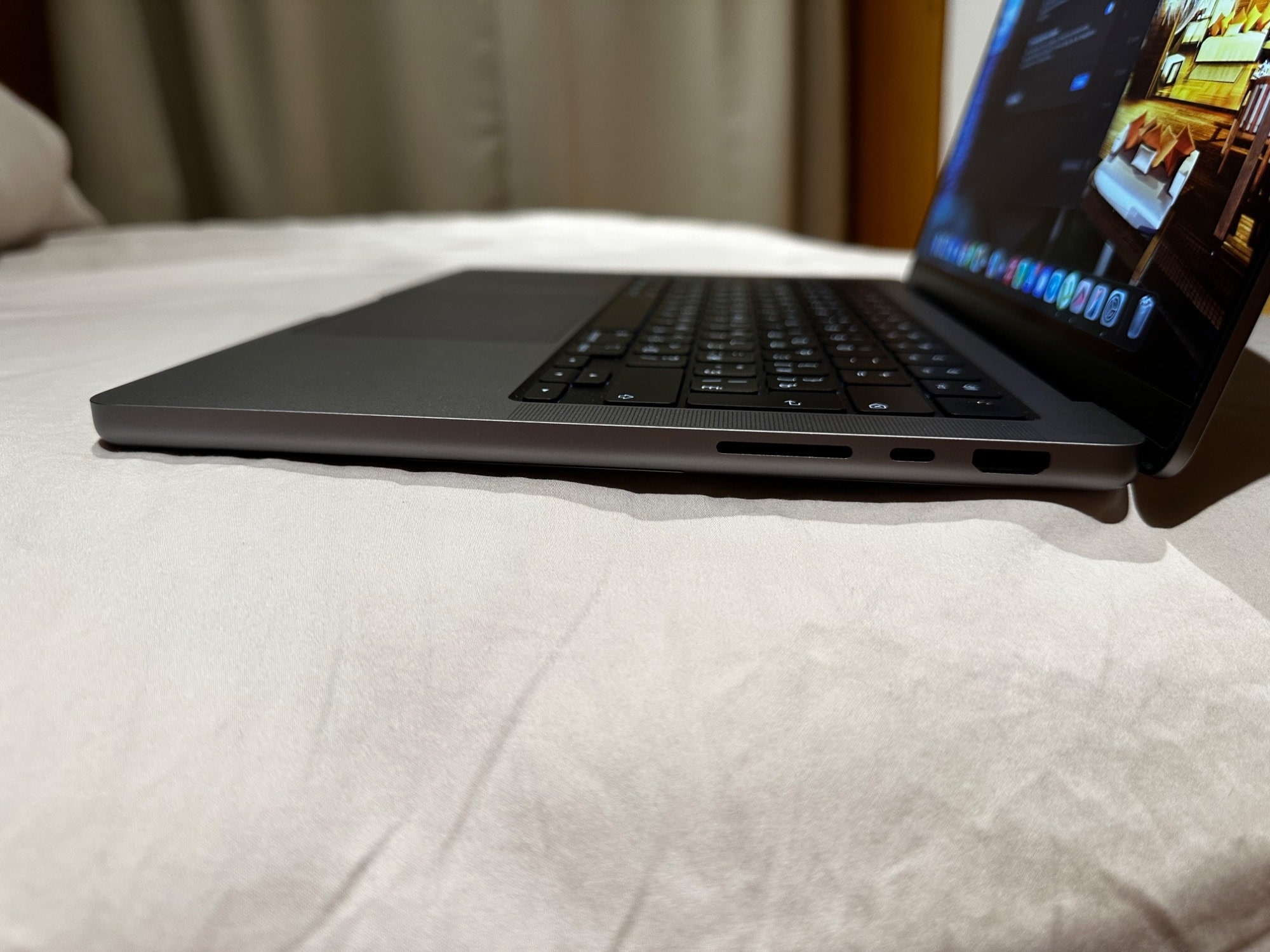 Produktbild Apple MacBook Pro – Late 2021 (14", M1 Pro, 16 GB, 512 GB, CH)