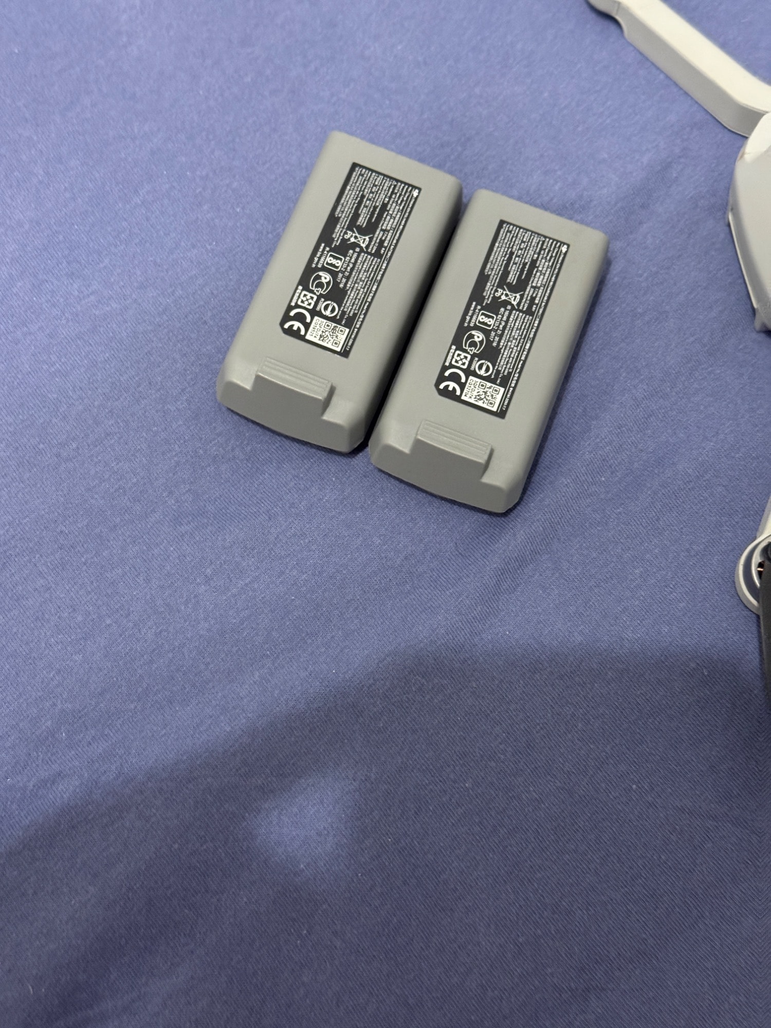 Actual product image DJI Mini 2 Fly More Combo (31 min, 249 g, 12 Mpx)