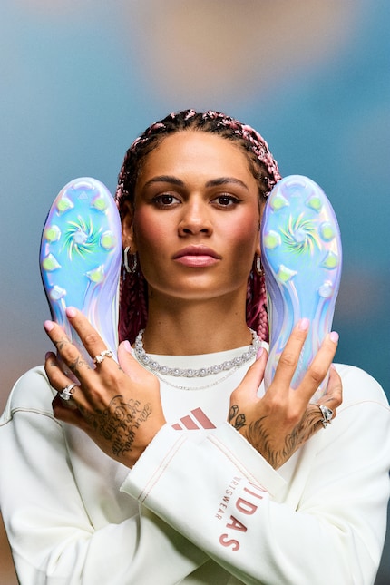 US-Nationalspielerin Trinity Rodman half bei der Entwicklung des Schuhs.