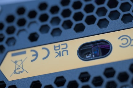 Der Sensor kann zwar nur 12 000 DPI, ist dafür präzise.