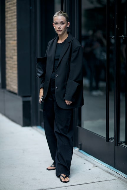 Der Sommerklassiker passt wunderbar zu lässig-eleganten Looks.