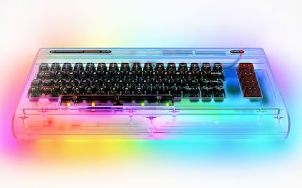 Esiste anche una versione a LED trasparente.