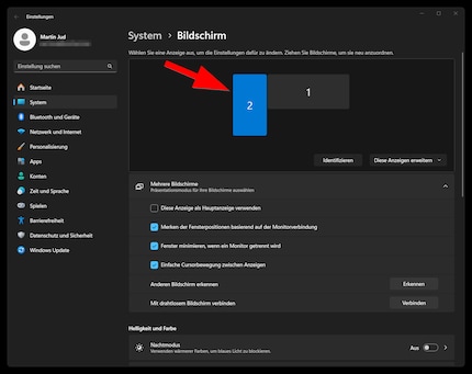 Wähle den Bildschirm. Du kannst hier auch die Bildschirmanordnung anpassen.