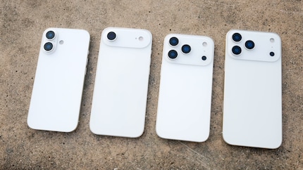 Dummys des iPhone-17-Lineups: iPhone 17, iPhone 17 Air, iPhone 17 Pro, iPhone 17 Pro Max (v.l.n.r.).