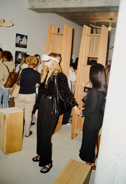 L'exposition Crossroads of Time dans la galerie de Thomas Kurer, 2024.