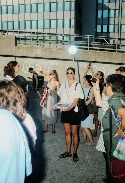 Impressions de l'année dernière : Vernissages-Hopping à travers la ville, 2024.