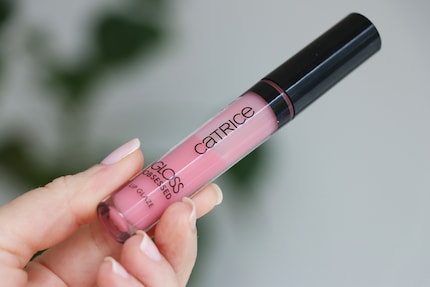 Ein blasses Pink: 020 Same Day, Different Gloss