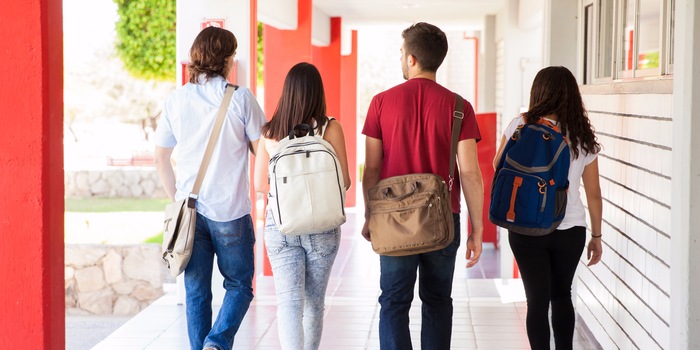 Avis aux etudiants sacs et sacs a dos pour l universite Galaxus