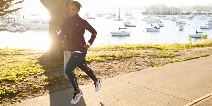 The most important thing when running is the right running shoe, which must be adapted to your running style and anatomy.