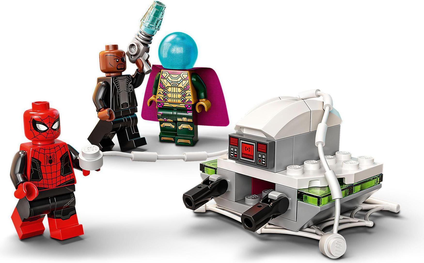 LEGO Mysterio s Drone Attack on Spider Man 76184 LEGO Marvel Galaxus