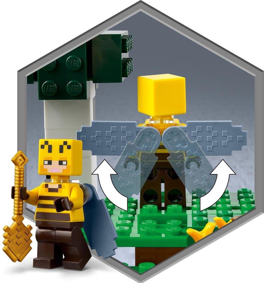 LEGO Bee Farm 21165 LEGO Minecraft buy at Galaxus