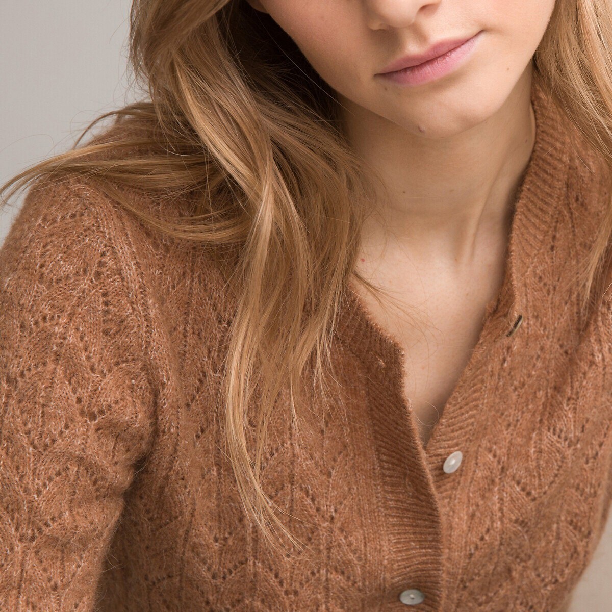 La Redoute Collections Strickjacke mit Rundhals und Lochmuster (L) Galaxus UB10326