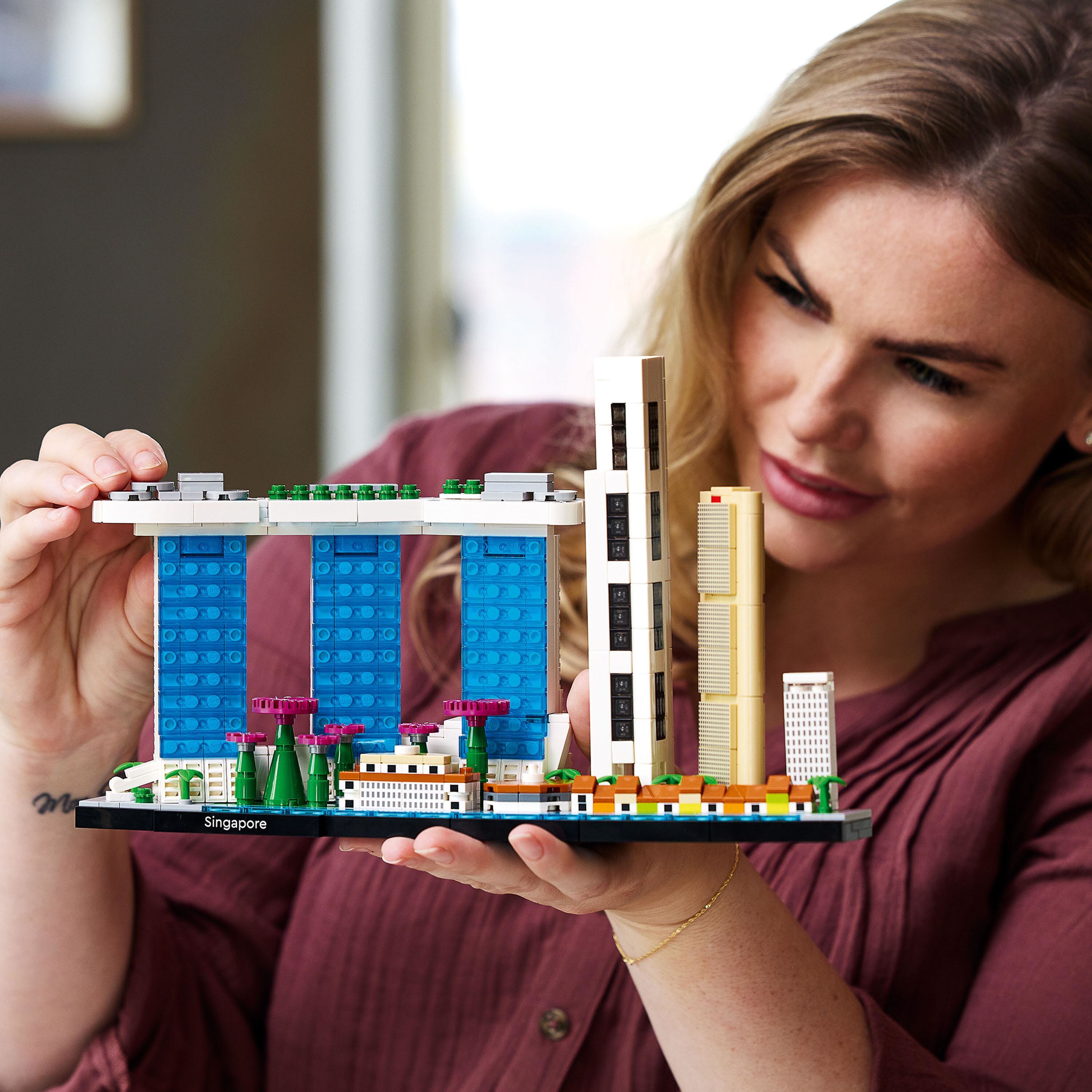 LEGO Singapore 21057 LEGO Architecture buy at Galaxus