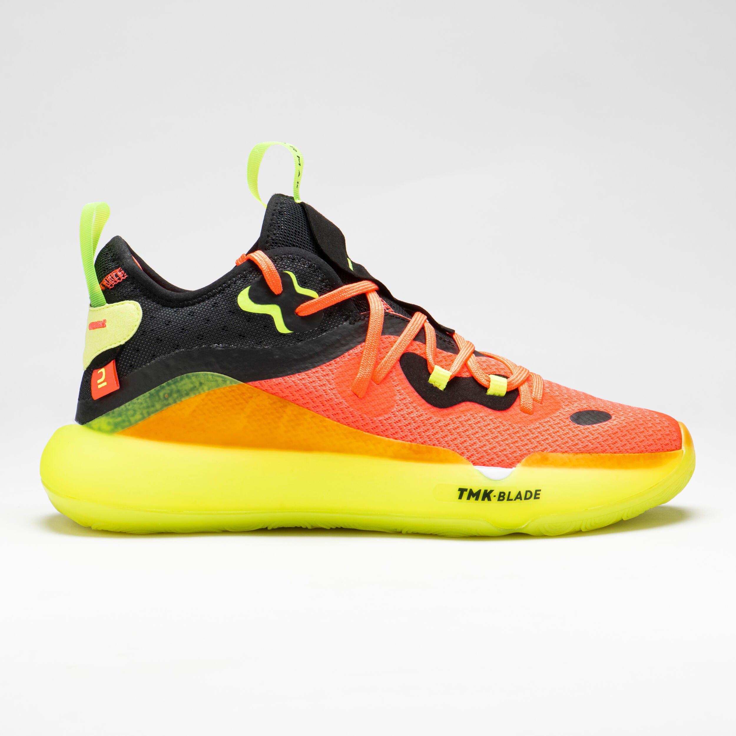 Tarmak shoes top