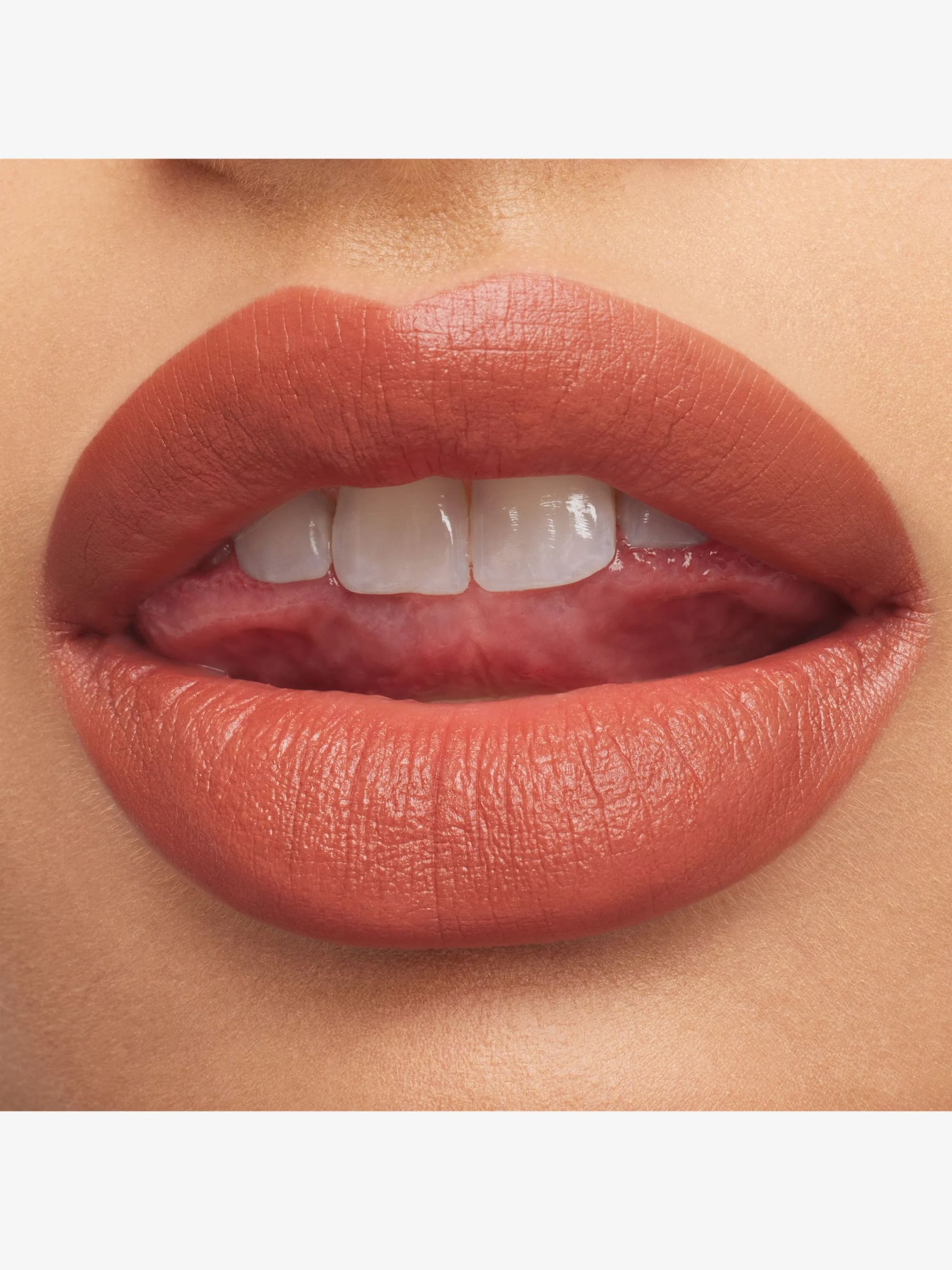 MAC Cosmetics Macximal (#616 Taupe) - buy at Galaxus