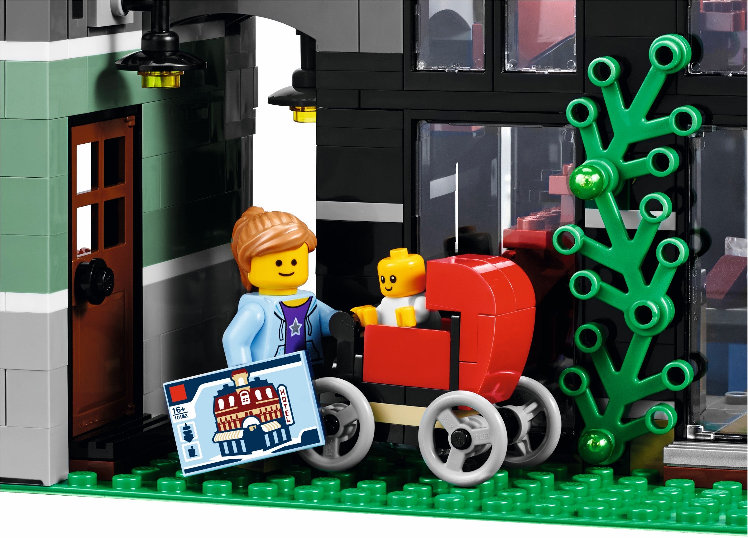 LEGO Assembly Square 10255 LEGO Rare Sets LEGO Creator Expert
