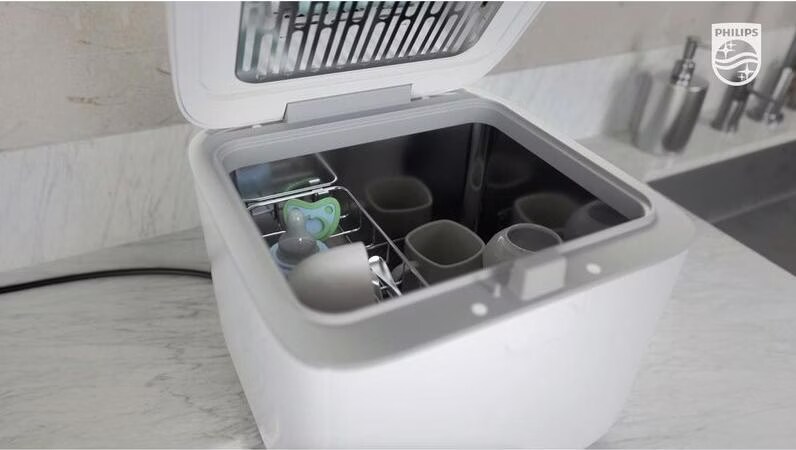 Philips UV sterilization box - buy at Galaxus