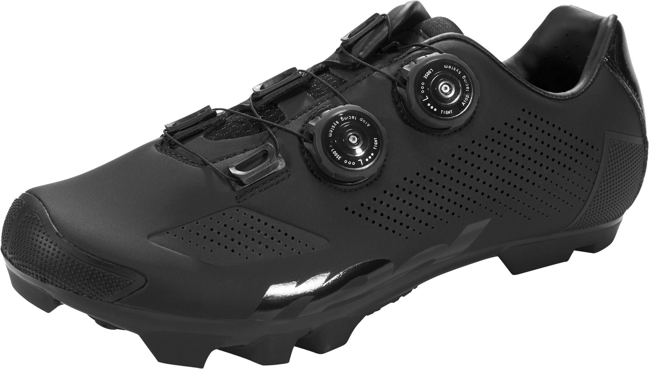 Red cycling products pro store