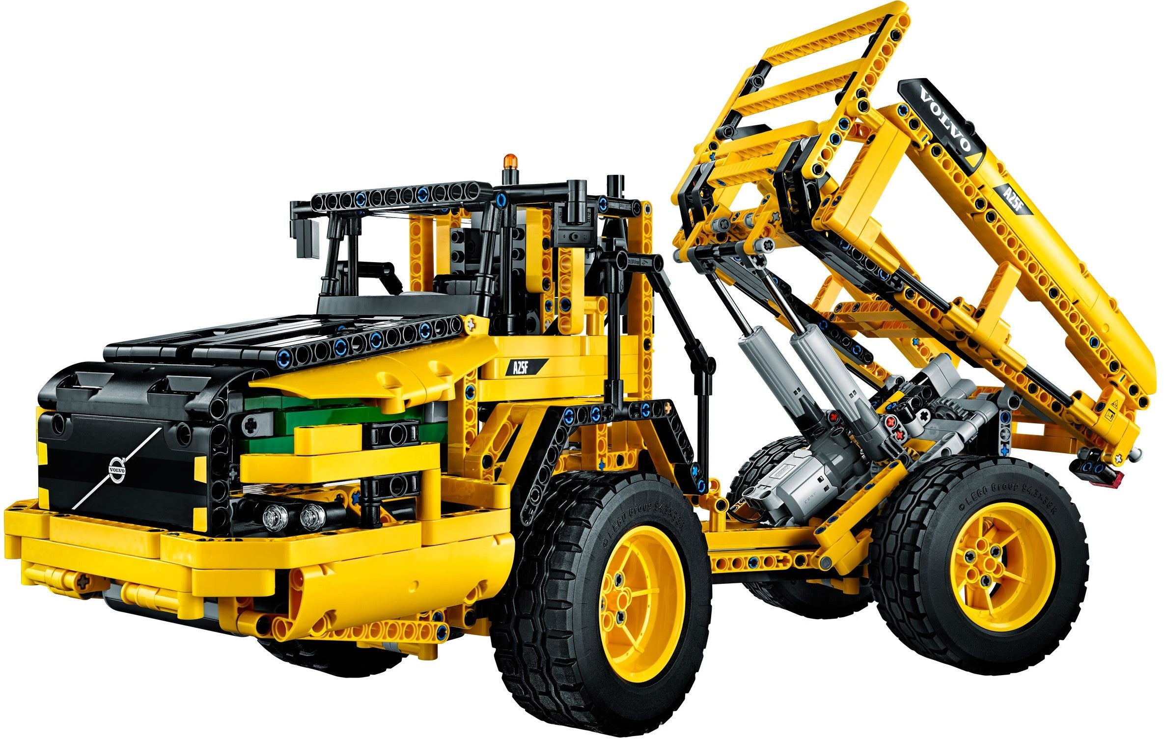 Remote controlled volvo outlet l350f wheel loader
