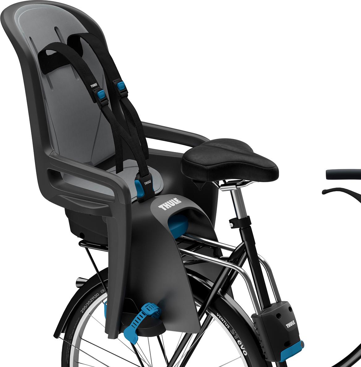 Thule ride store along front seat