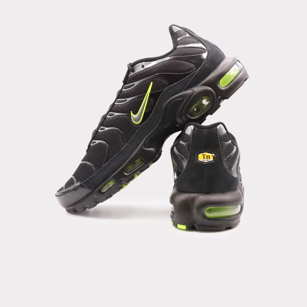 air max plus volt glow