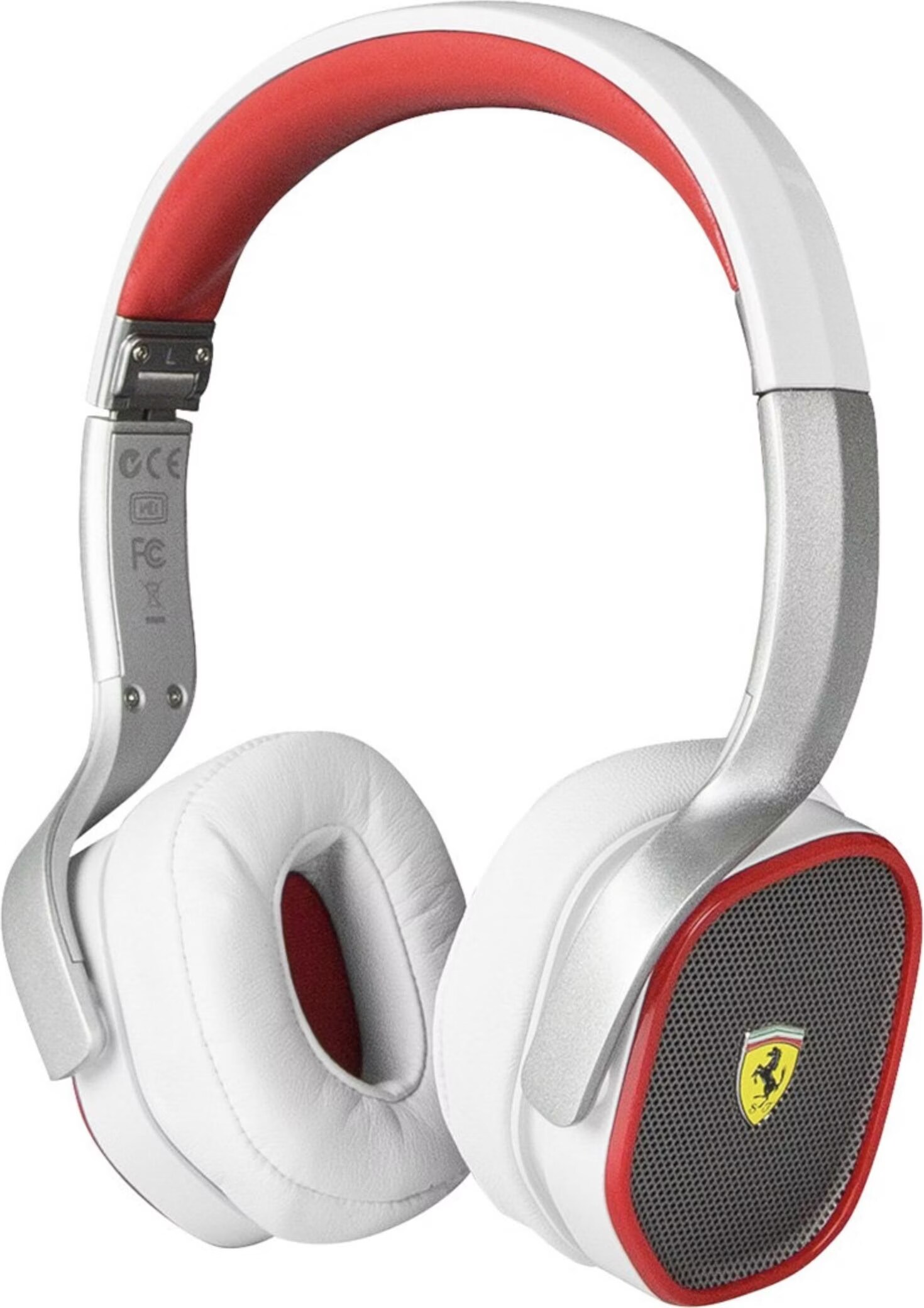 バング＆オルフセンとフェラーリのコラボアイテムが発売 スピーカーや